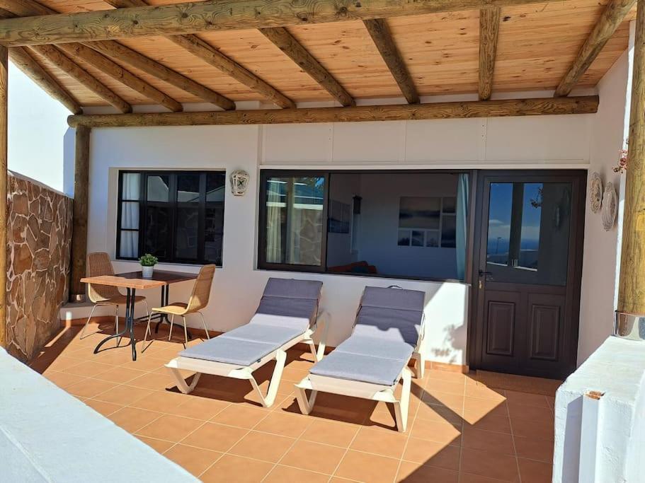 Apartamento Valentina Tias Exterior photo
